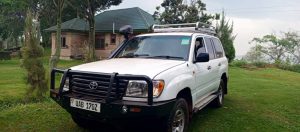 Why you should rent a 4x4 Land cruiser for your Uganda Safari